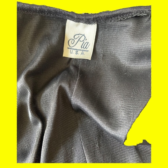 VTG 90s Velvet Mini Dress Semi Sheer, Semi Goth? 💯 Awesome - Picture 5 of 5